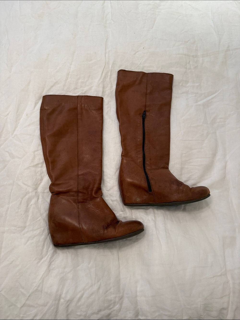 Classic Tall Leather Women's brown Boots with wedge heel size 9